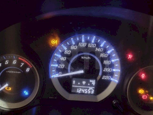 0500117944_16
