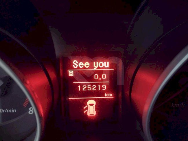 0100210684_17