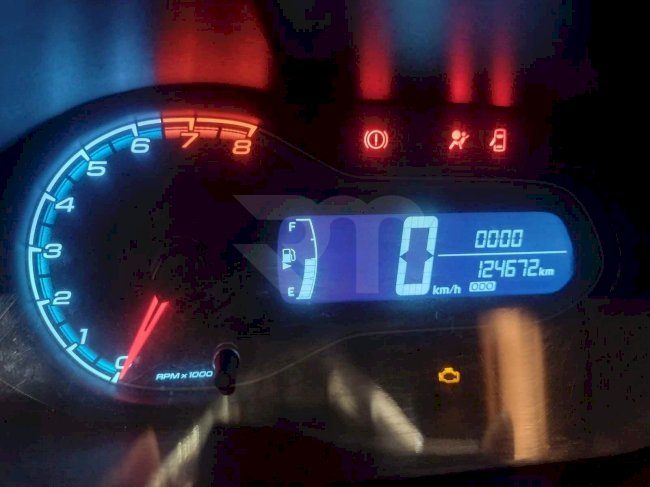 0500118211_06